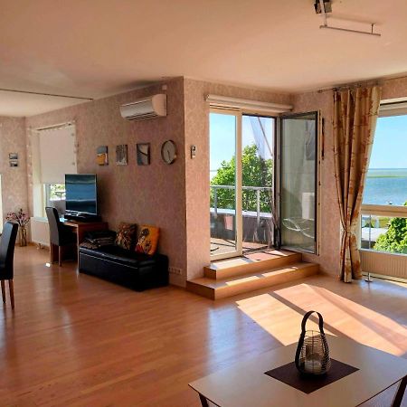 Sunset Dream Apartment With A Panoramic Seaview Haapsalu Exterior foto